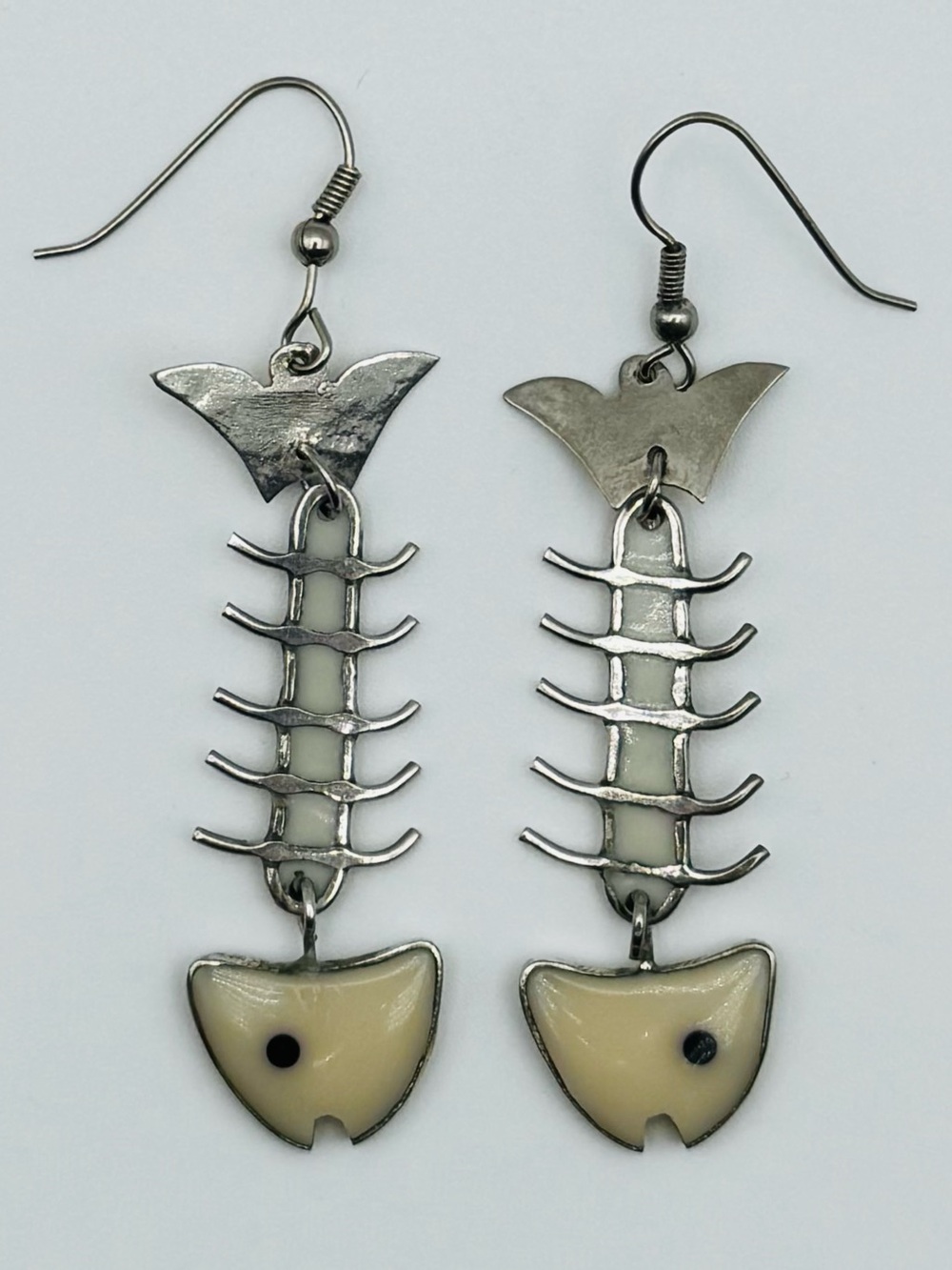 Vintage Articulated Fishbone Skeleton Dangle Earrings Mexico Alpaca Silver Cream